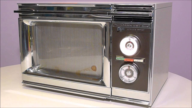 Via atomicspacejunkvideo (YouTube)